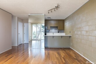 1-1 Kelton Ct in Oakland, CA - Building Photo - Building Photo