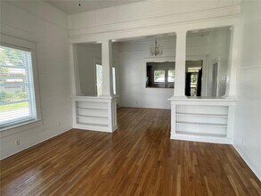 2221 E 11th Ave in Tampa, FL - Building Photo - Building Photo