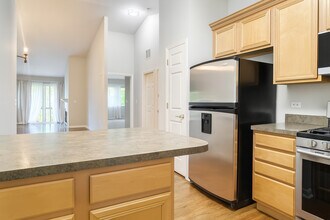 3159 Saganashkee Ln in Naperville, IL - Building Photo - Building Photo