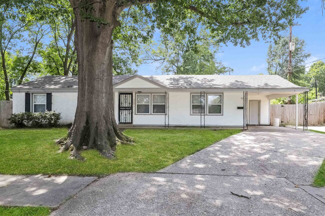 965 Elizabeth Ln