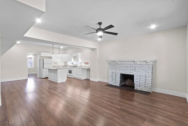 1906 Yandell Dr in El Paso, TX - Building Photo - Building Photo