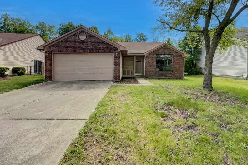4825 May Ridge Ln in Indianapolis, IN - Building Photo