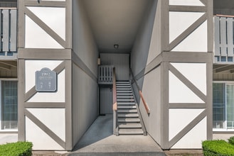 Abbey Lane Apartments in Tacoma, WA - Foto de edificio - Building Photo