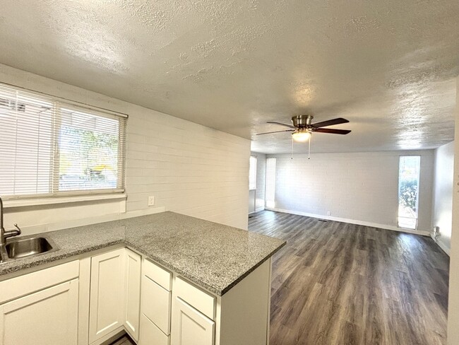 1638 S 900 E in Salt Lake City, UT - Building Photo - Building Photo