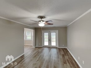 219 Chattaroy Dr in Charlotte, NC - Building Photo - Building Photo