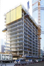 Renelle on the River in Chicago, IL - Foto de edificio - Building Photo