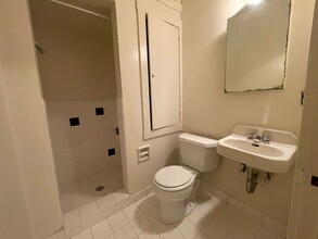 12 S Almaden Ave, Unit #4 in San Jose, CA - Building Photo - Building Photo