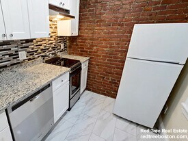 47 Cameron St, Unit 1 in Brookline, MA - Building Photo