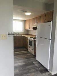 623 Willow Creek Ct photo'