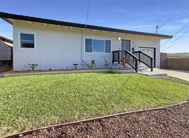 property at 5819 Roanoke St