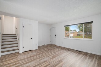 456 S Lima Cir in Aurora, CO - Building Photo - Building Photo