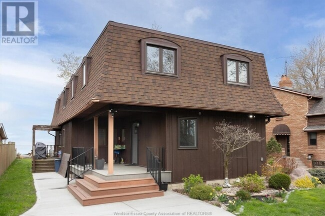 property at 1820 Erie Ave