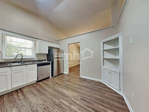 3670 Sugarbrook Dr in Lawrenceville, GA - Building Photo - Building Photo