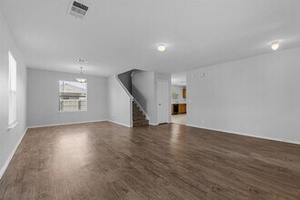309 Musgrav in Kyle, TX - Building Photo - Building Photo