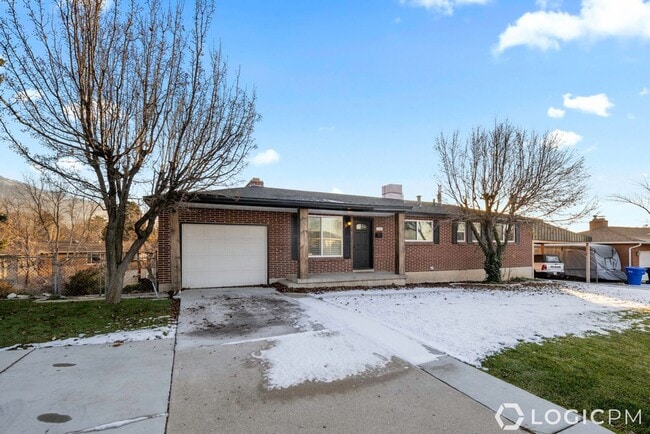 property at 2768 Carole Dr