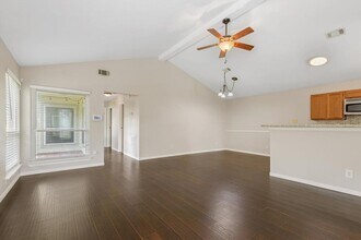 16806 Doverwood Way in Houston, TX - Building Photo - Building Photo