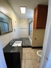 13896 Milton Ave. in Westminster, CA - Foto de edificio - Building Photo