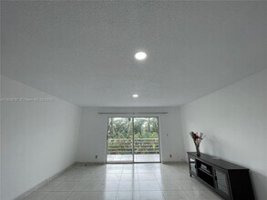1445 Atlantic Shores Blvd in Hallandale Beach, FL - Building Photo - Building Photo