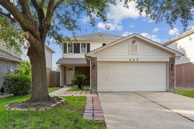 property at 443 Willow W Dr