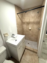 1150 W 28th St in Hialeah, FL - Building Photo - Building Photo