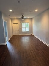 1846 Belle Vue Way in Tallahassee, FL - Building Photo - Building Photo