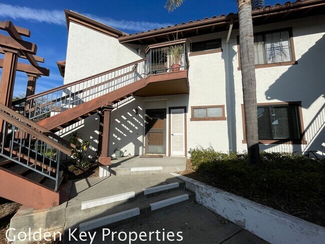 6918 Sandpiper Pl in Carlsbad, CA - Building Photo - Building Photo