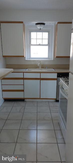 2506 Parkview Ave photo'