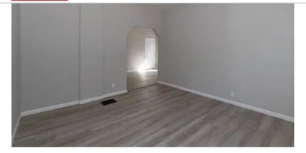 1033 N Belmont Ave in Indianapolis, IN - Building Photo - Building Photo