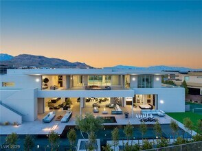 14 Magic Stone Ln in Las Vegas, NV - Building Photo - Building Photo