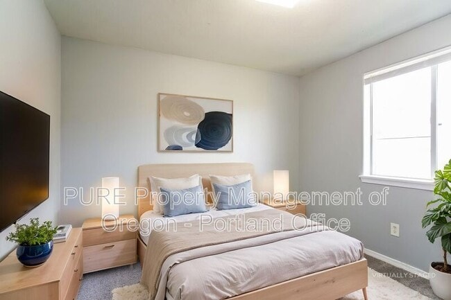 12247 SE Steele St in Portland, OR - Building Photo - Building Photo