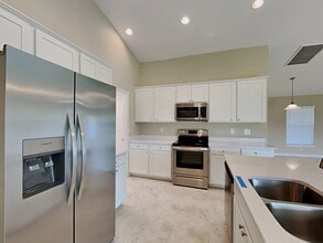 311 Tandil St in Punta Gorda, FL - Foto de edificio - Building Photo