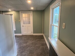 24 Rowe Ave in Portland, ME - Building Photo - Building Photo