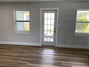 1751 Smugglers Cove in Naples, FL - Building Photo - Building Photo