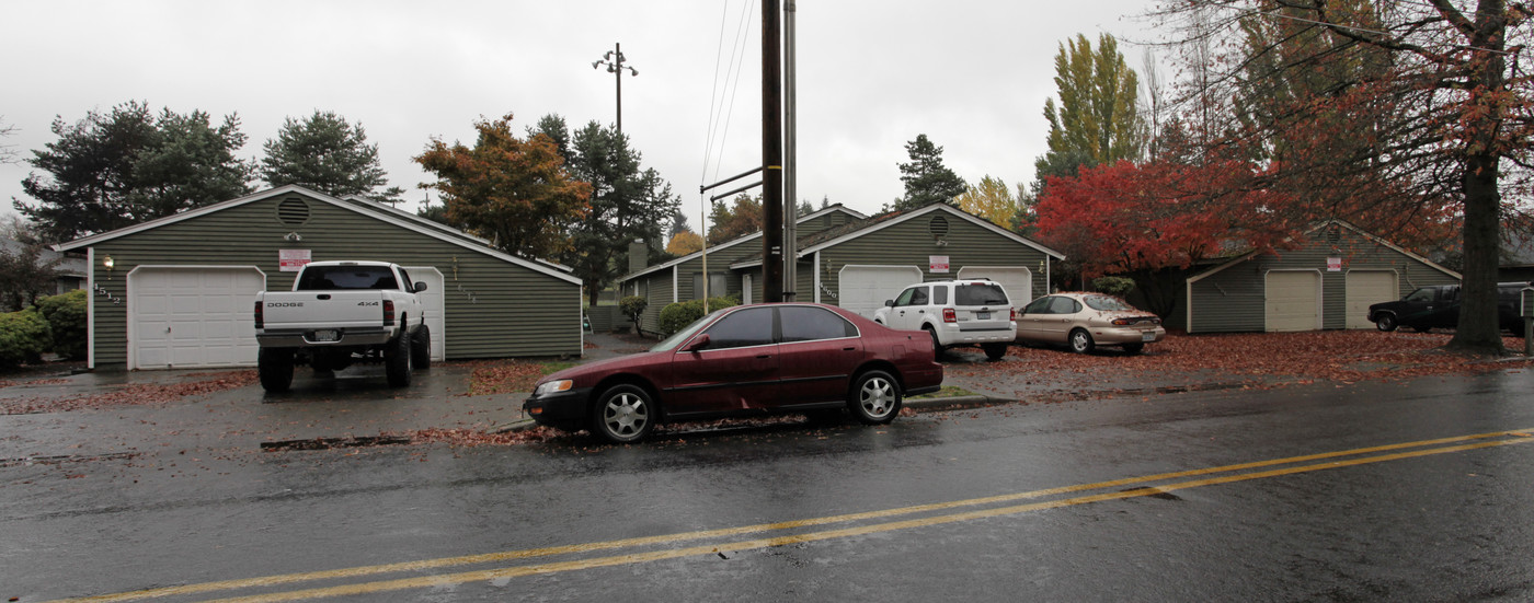 4500-4608 Plomondon St in Vancouver, WA - Building Photo