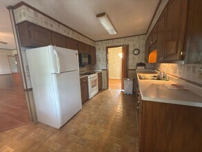 1616 Cave Mill Rd in Bowling Green, KY - Building Photo - Building Photo
