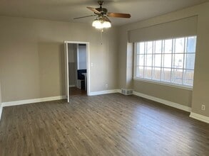 1408 W Koenig St in Grand Island, NE - Building Photo - Building Photo