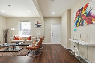 5641 Cates Ave in St. Louis, MO - Foto de edificio - Building Photo