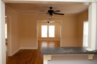 1126 E Dawson St in Tyler, TX - Building Photo - Building Photo