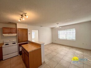 209 Tamarack Ave in Niceville, FL - Building Photo - Building Photo