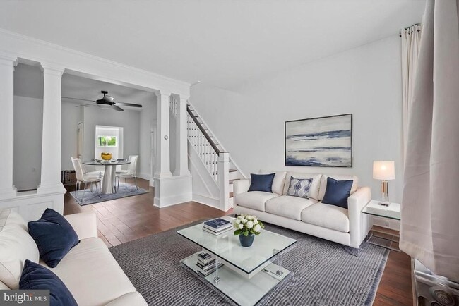 property at 3441 W Westmoreland St