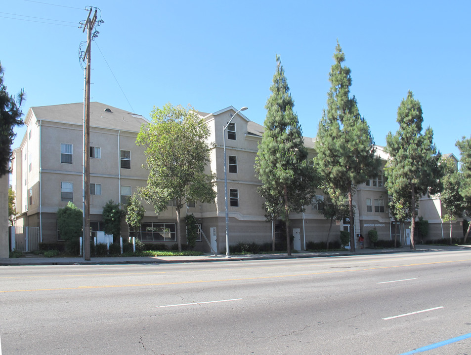 Morehouse Apartments in Los Angeles, CA - Building Photo