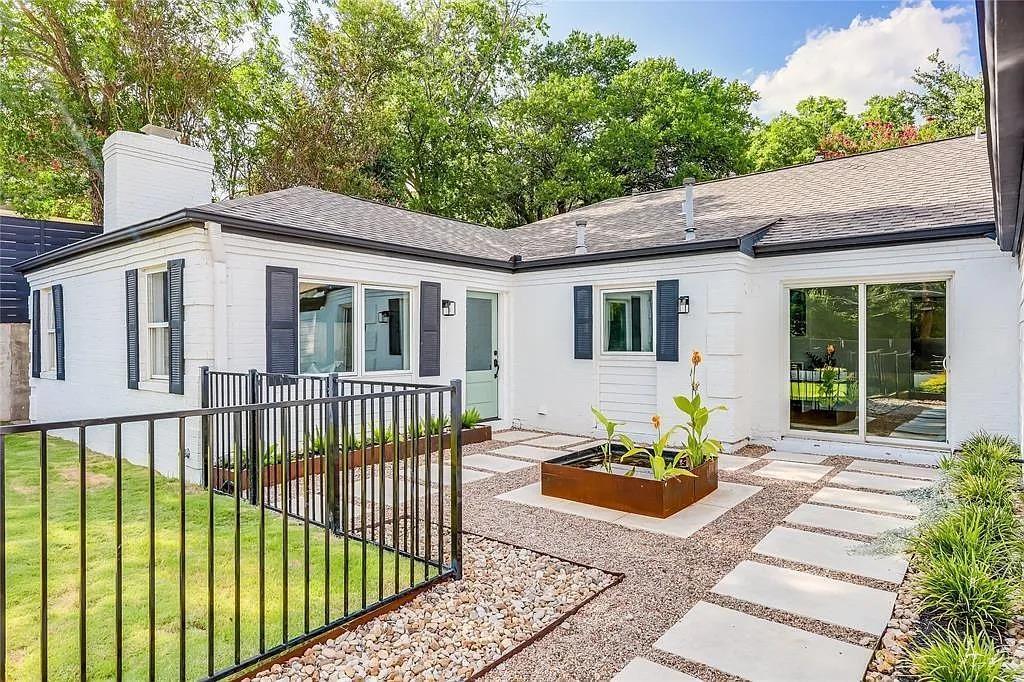 2900 Windsor Rd in Austin, TX - Building Photo