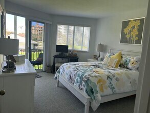 2760 Banyan Rd in Boca Raton, FL - Building Photo - Building Photo