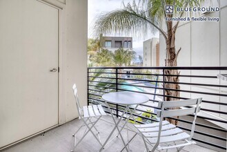 235 Olson Way, Unit FL4-ID1383 in Sunnyvale, CA - Foto de edificio - Building Photo