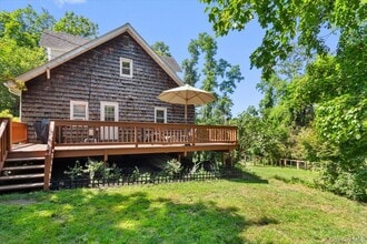 157 NY-100 in Katonah, NY - Building Photo - Building Photo