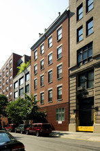 Gramercy East Condominiums in New York, NY - Building Photo - Building Photo