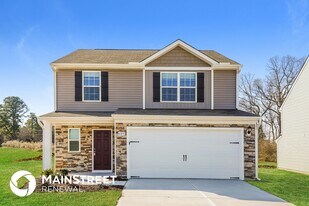 609 Howling Wind Dr in Zebulon, NC - Building Photo