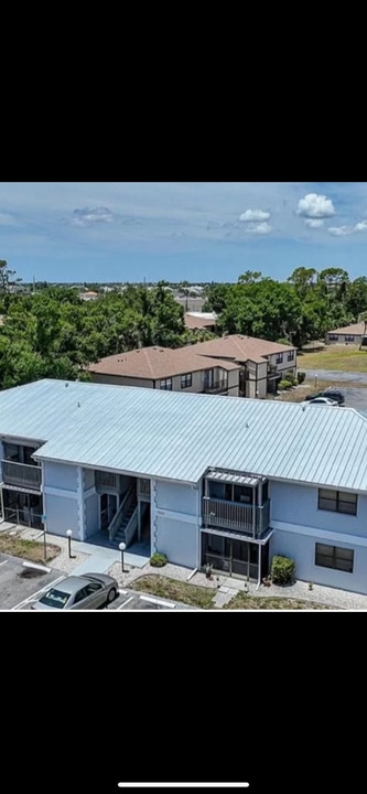 22441 Westchester Blvd in Port Charlotte, FL - Building Photo