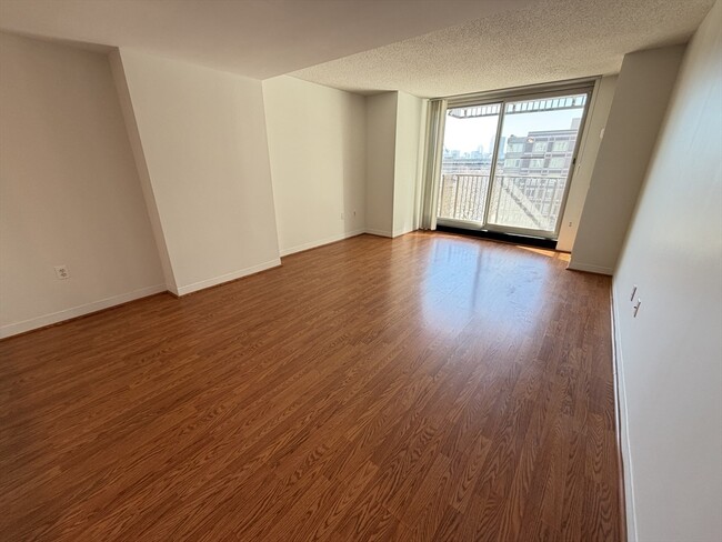 property at 10 Museum Way