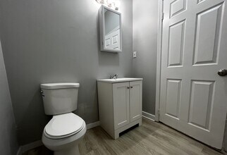 130 Warren St, Unit 3 in Boston, MA - Building Photo - Building Photo